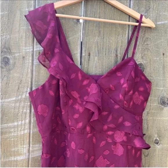Burgundy Floral Jacquard Asymmetric Ruffle Chiffon Dress 🌿 - Picture 7 of 12